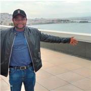 Studente di teologia presso Pontificia facoltà teologica dell'italia meridionale sezione san Luigi (dai jesuiti)